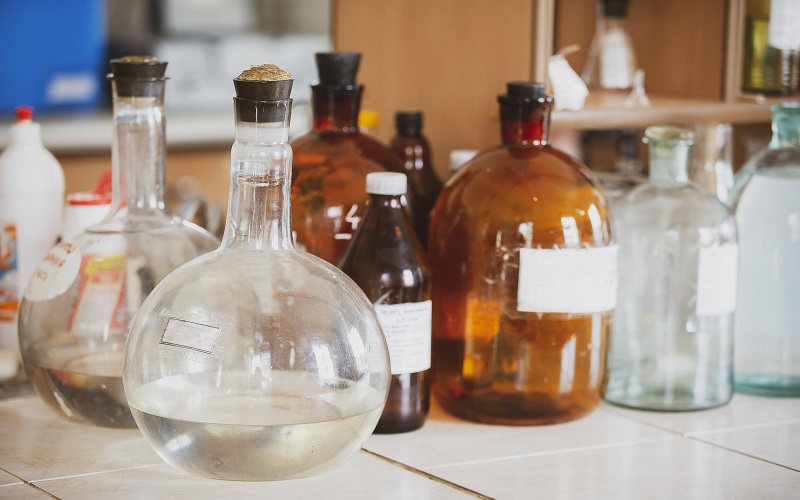 buy acetic acid from Iran.