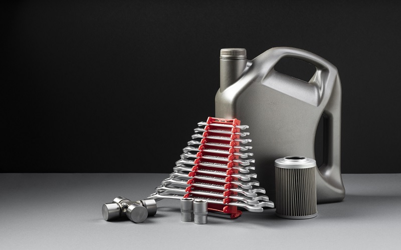 Trusted Engine Oil Supplier in Iran: Global Buyer